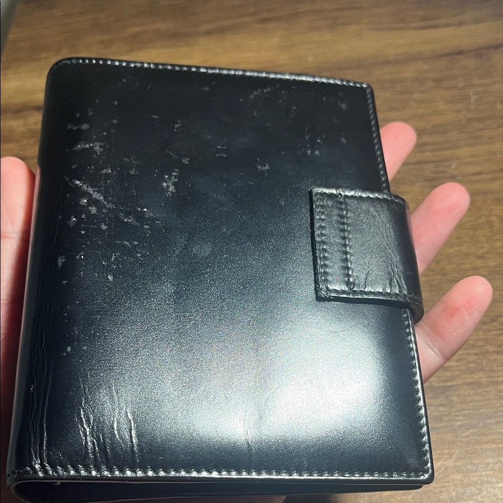 Gucci Black Leather Agenda with Silver Logo Closure - Picture 5 of 10